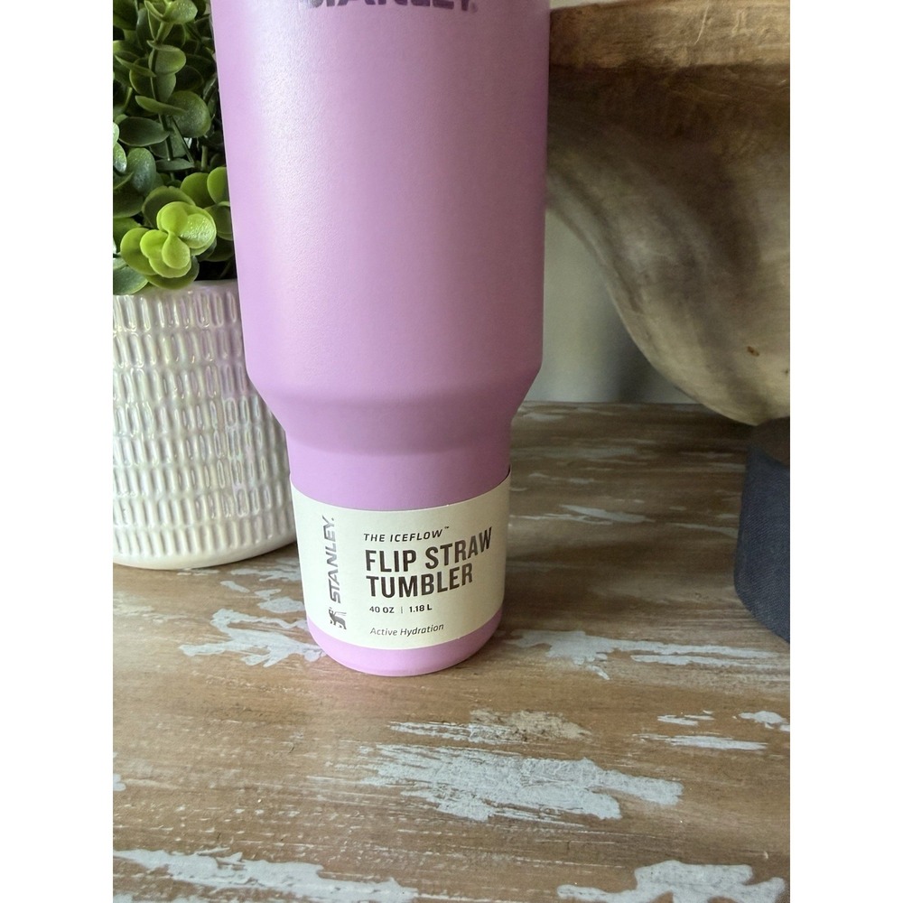NEW Stanley 40 oz IceFlow Flip Straw Tumbler Cup Lilac Purple Handle Bottle - Picture 3 of 9